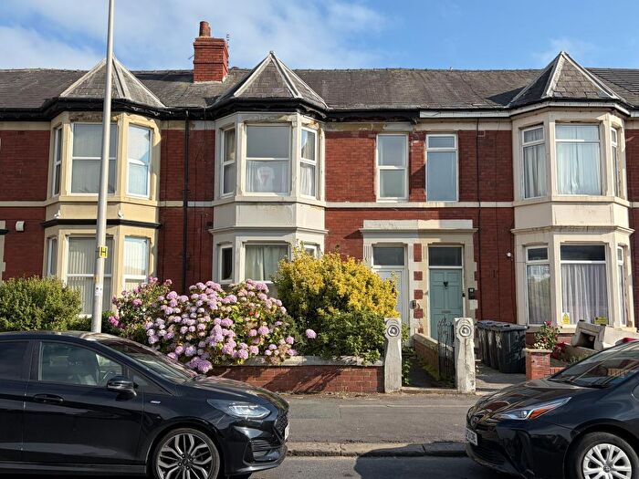 5 Bedroom Block Of Apartments For Sale In Burlington Road, South Shore, Blackpool, Lancashire, FY4