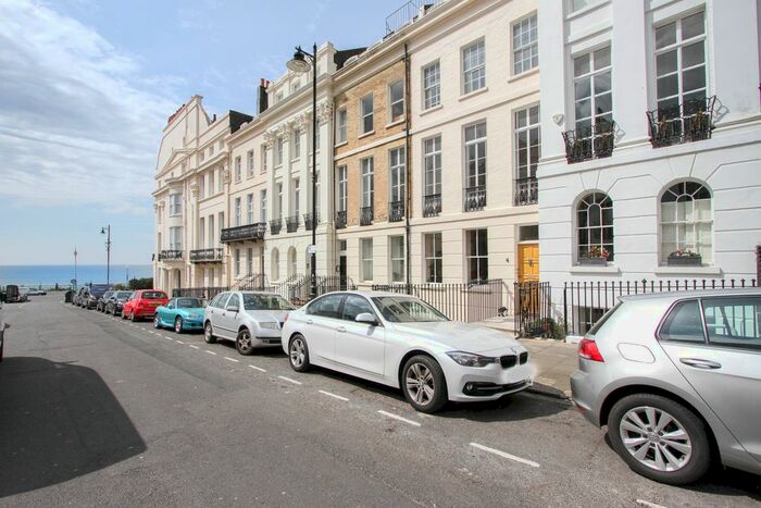 2 Bedroom Flat To Rent In Portland Place, Kemp Town, BN2