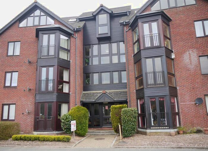 1 Bedroom Flat To Rent In Gaddarn Reach, Neyland, Milford Haven, SA73