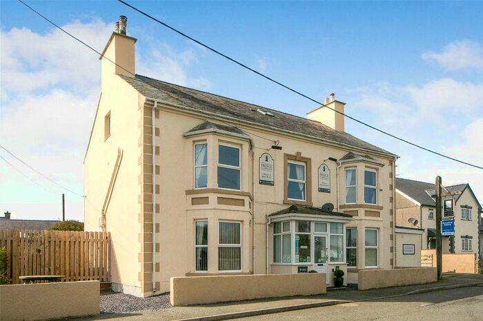 9 Bedroom Cottage For Sale In Aberffraw, Anglesey, Sir Ynys Mon, LL63