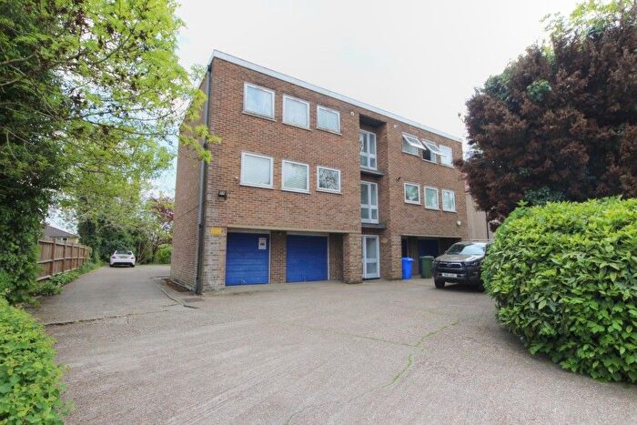 1 Bedroom Flat To Rent In Weald Lodge, Weald Lane, Harrow, HA3