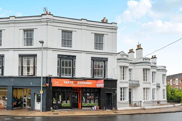 1 Bedroom Flat To Rent In Eastgate Street, Winchester, SO23