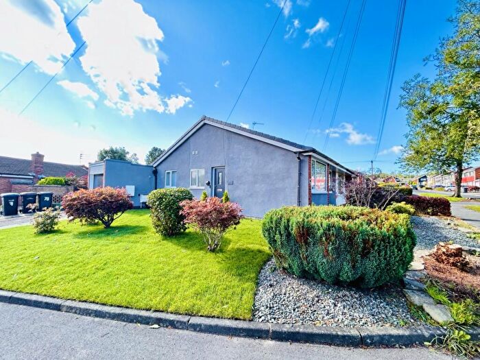 2 Bedroom Semi-Detached Bungalow For Sale In York Crescent, Durham, County Durham, DH1