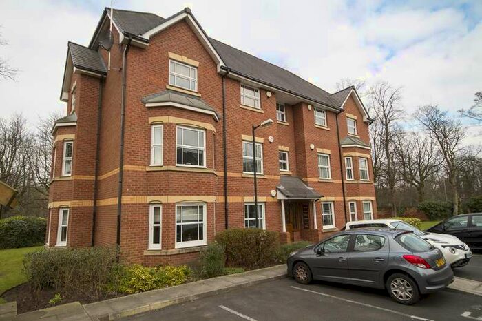 2 Bedroom Flat To Rent In Pennyford Drive, L18