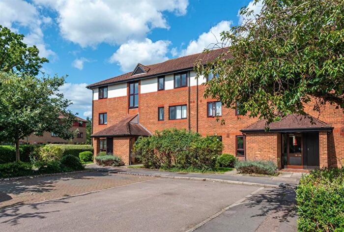 1 Bedroom Studio To Rent In Copse Lane, Horley, RH6