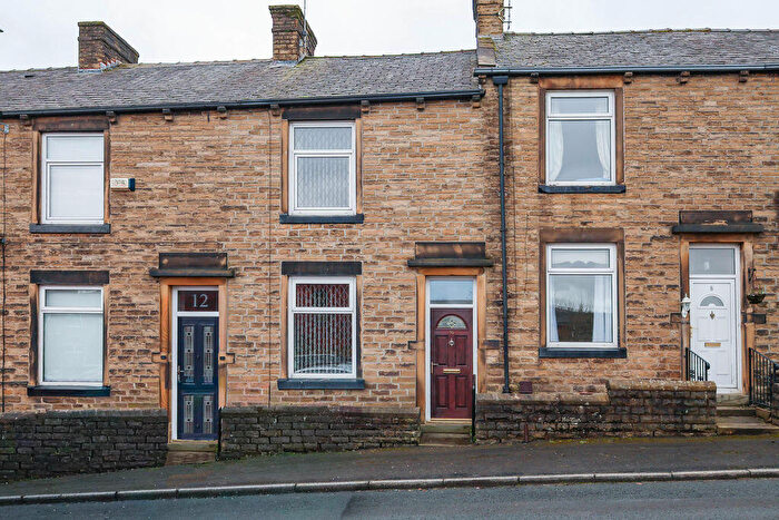 2 Bedroom Terraced House For Sale In High Street, Littleborough, OL15