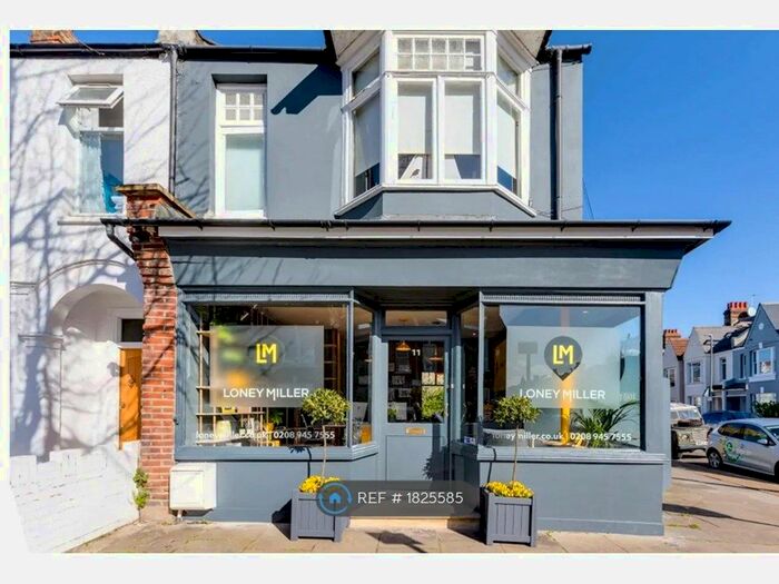 1 Bedroom Flat To Rent In Brookwood Road, London, SW18