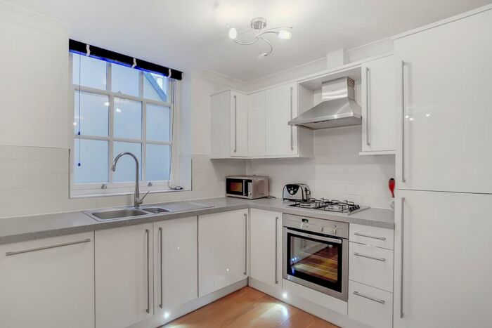 1 Bedroom Flat To Rent In Whittington House, College Hill, EC4R