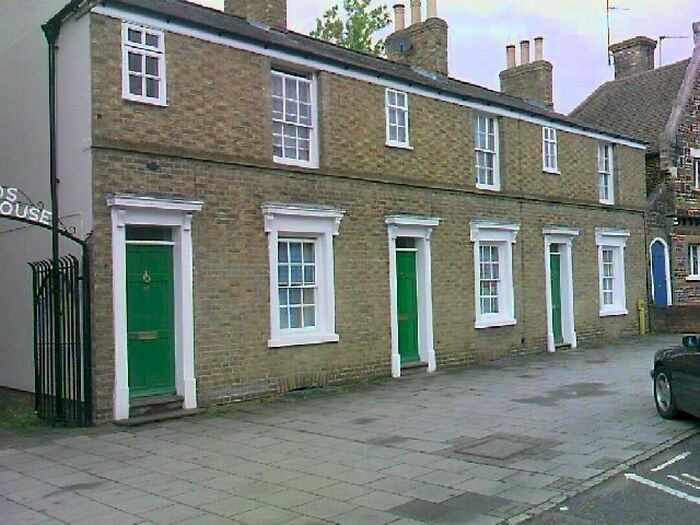 2 Bedroom Terraced House To Rent In North Street, Leighton Buzzard, LU7
