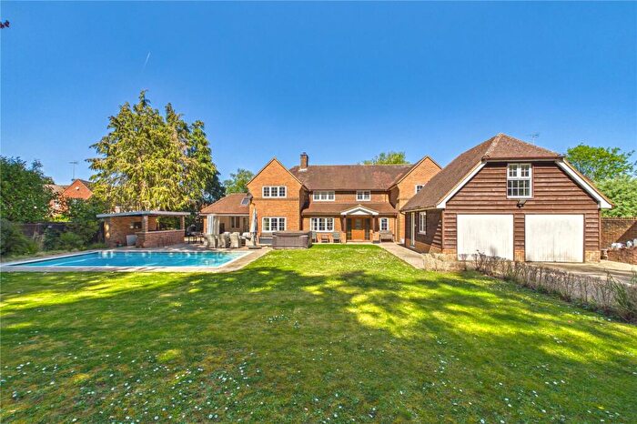 4 Bedroom Detached House For Sale In Skippetts Lane East, Basingstoke, Hampshire, RG21