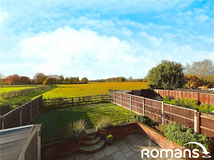 3 Bedroom Terraced House For Sale In Shepherds Close, Hurley, Maidenhead, SL6