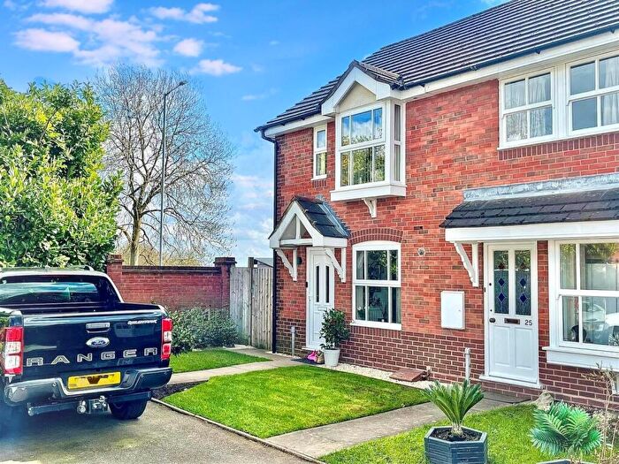 2 Bedroom End Of Terrace House For Sale In Chater Drive, Sutton Coldfield, B76