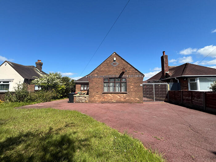 2 Bedroom Bungalow For Sale In Victoria Road West, Cleveleys, FY5