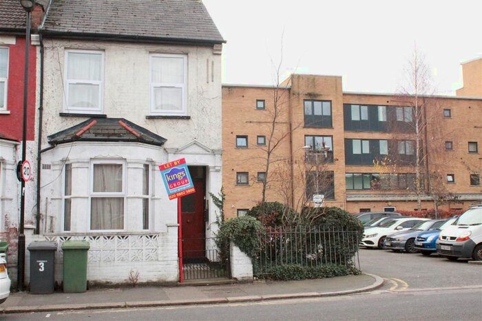 2 Bedroom Property To Rent In Ascot Road, London, N15