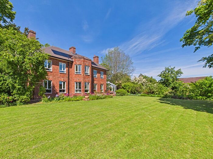 5 Bedroom Detached House For Sale In Field Road, Langport, TA10