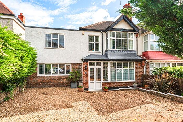 5 Bedroom Semi Detached House To Rent In Sutherland Grove, Southfields, London, SW18