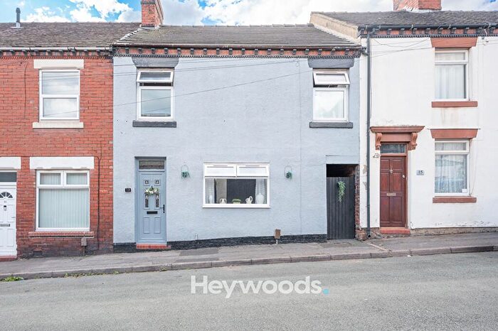3 Bedroom Terraced House For Sale In Heath Street, Chesterton, ST5