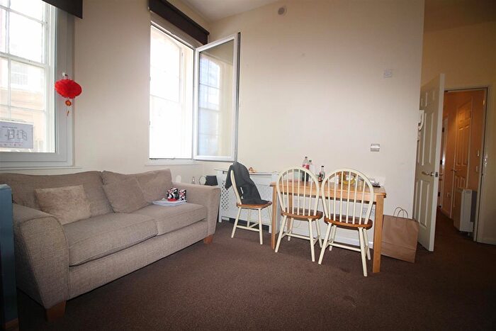 2 Bedroom Flat To Rent In Low Friar Street, Newcastle Upon Tyne, NE1