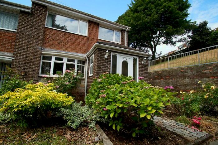 3 Bedroom Semi-Detached House To Rent In Staindrop Road, Newton Hall, DH1
