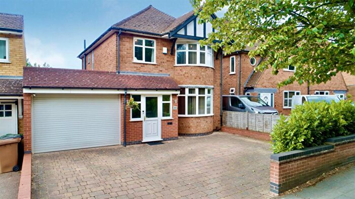 3 Bedroom Detached House For Sale In Greengate Lane, Birstall, Leicester, LE4