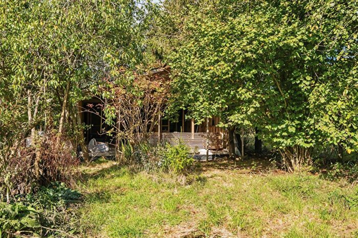 4 Bedroom Detached House For Sale In Bellingdon, Buckinghamshire, HP5