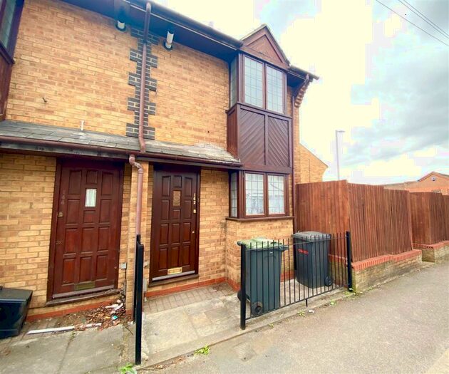 1 Bedroom Maisonette To Rent In High Town Road, Luton, LU2