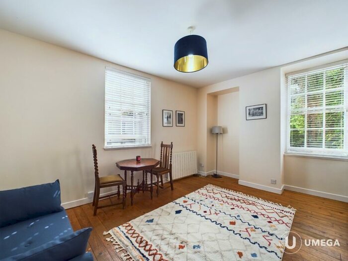 1 Bedroom Flat To Rent In West Bow, Old Town, Edinburgh, EH1