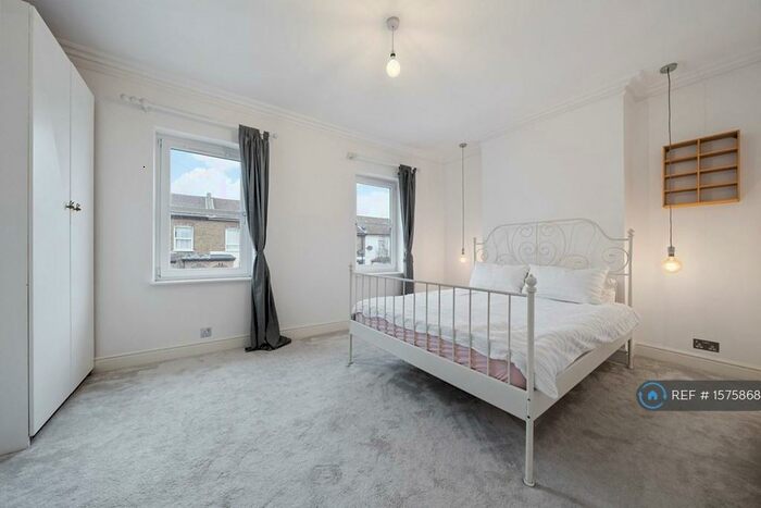 4 Bedroom Terraced House To Rent In Apsley Road, London, SE25