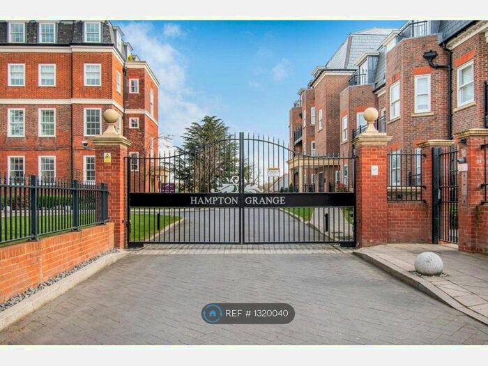 2 Bedroom Flat To Rent In Matha Court, Bromley BR1