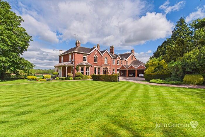 6 Bedroom Detached House For Sale In Church Lane, Newton Solney, DE15