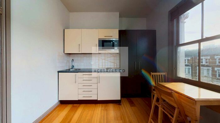 1 Bedroom Studio To Rent In Furnhead Road, West Kilburn, London, W9