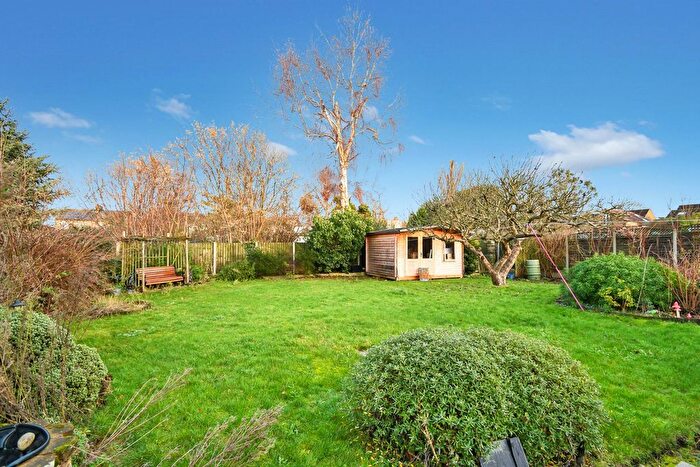 2 Bedroom Bungalow For Sale In King Street, Kempston, Bedford, MK42