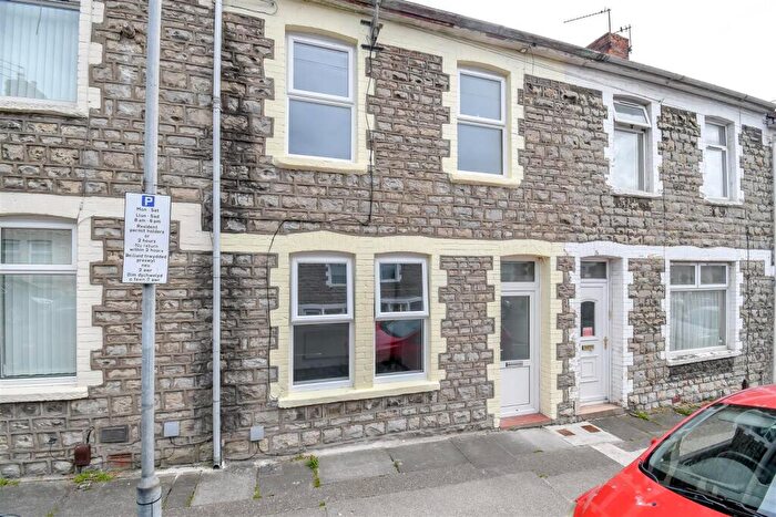 3 Bedroom Terraced House For Sale In Queen Street, Barry, CF62