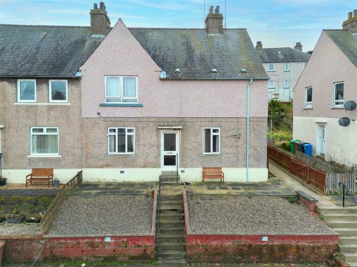 2 Bedroom Flat For Sale In Banklands, Newburgh, Cupar, KY14