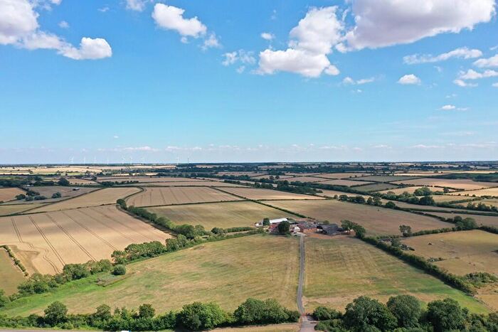 Farm House For Sale In Nene Valley Way, Stanwick, A45