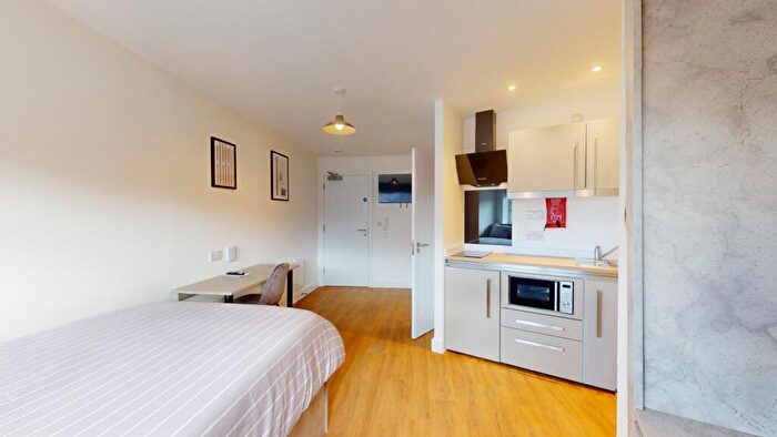 1 Bedroom House To Rent In Lemyngton Street, Loughborough, LE11