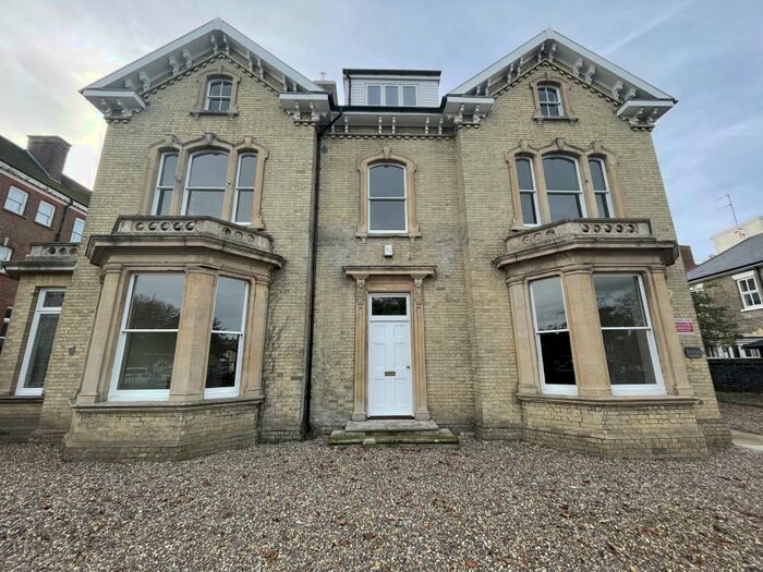 2 Bedroom Apartment To Rent In Alexandra Road, Great Yarmouth, NR30