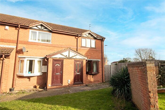 2 Bedroom End Of Terrace House For Sale In Hickman Court, Gainsborough, Lincolnshire, DN21