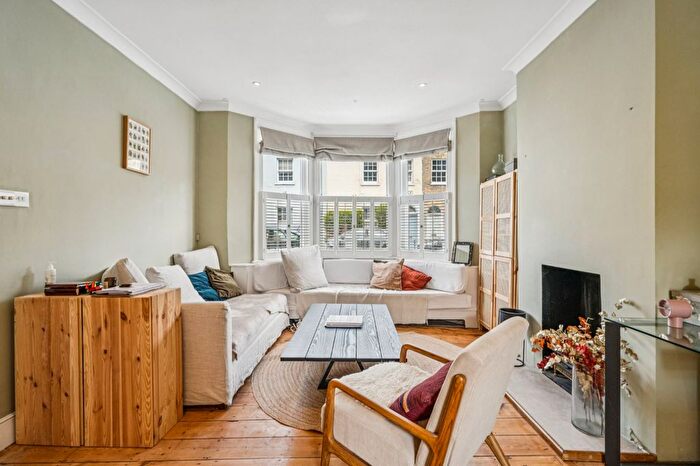 4 Bedroom Terraced House To Rent In St Dionis Road, Parsons Green, SW6