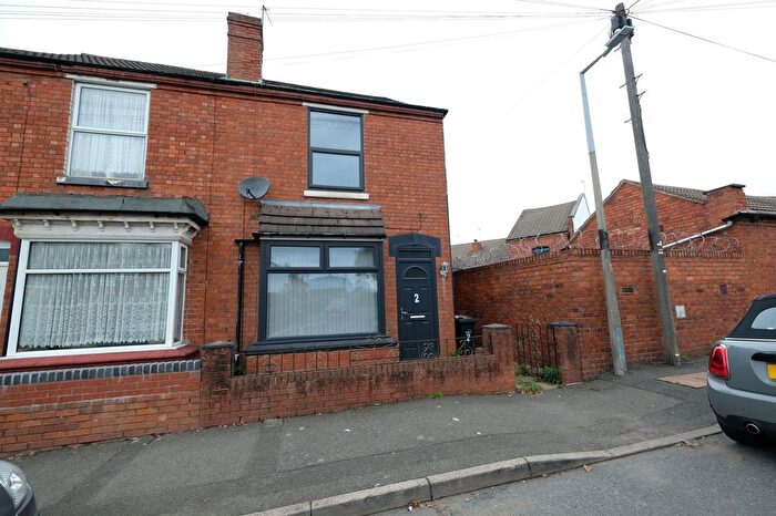 2 Bedroom End Of Terrace House For Sale In Redhall Road, Gornal, Dudley, DY3