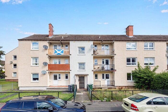 2 Bedroom Flat For Sale In B Niddrie Mill Drive, Niddrie, Edinburgh, EH15