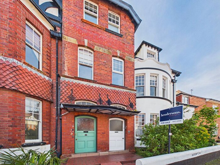 1 Bedroom Flat For Sale In Crescent Avenue, Whitby, YO21