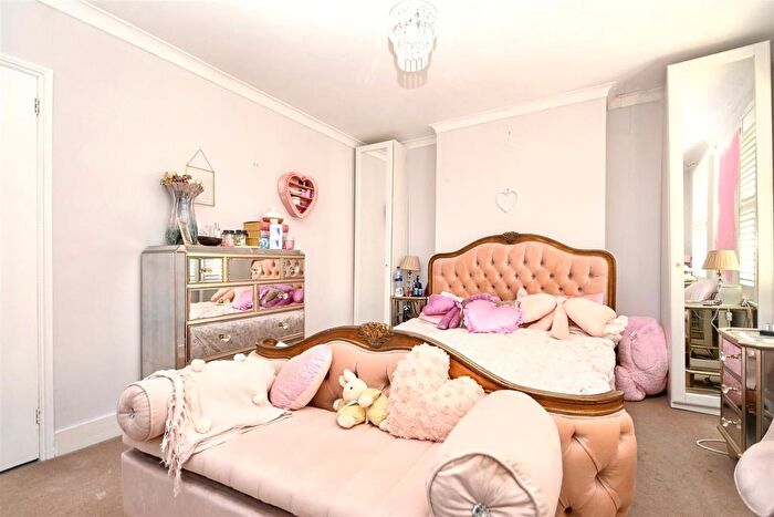 3 Bedroom Terraced House For Sale In Eshton Road, Eastbourne, BN22