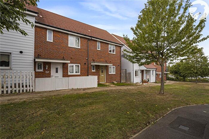2 Bedroom House For Sale In Ellingham View, Dartford, Kent, DA1