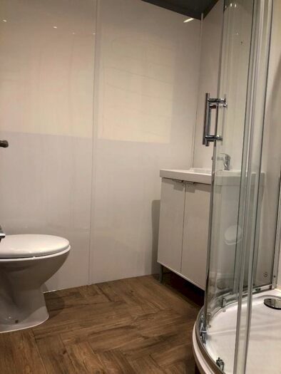 1 Bedroom Property To Rent In High Road, Byfleet, West Byfleet KT14