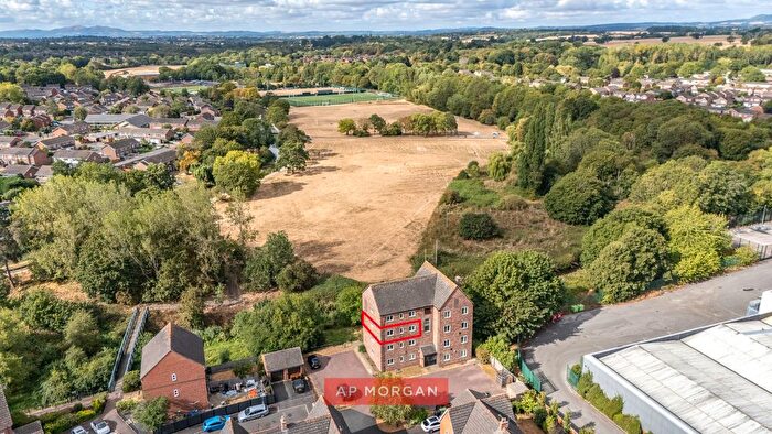 2 Bedroom Flat For Sale In Brook Court, Honeymans Gardens, Droitwich, Worcestershire, WR9