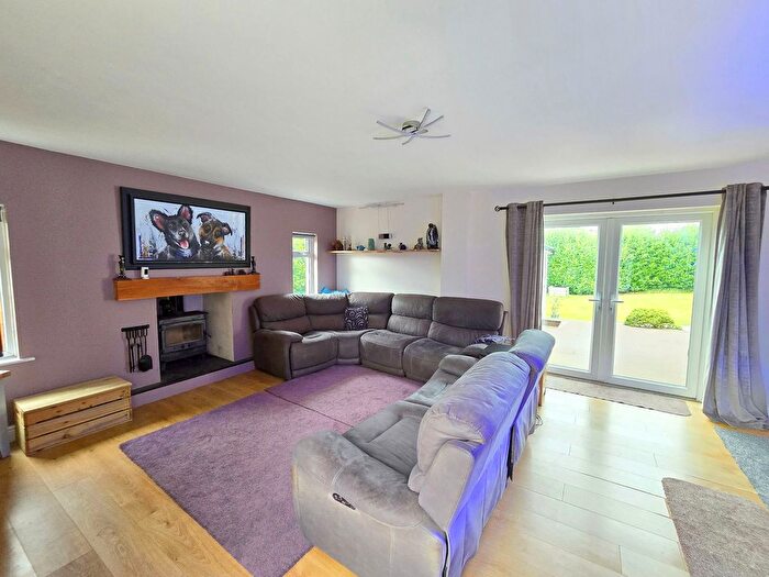 5 Bedroom Detached House For Sale In Deer Park Lane, Tavistock, PL19