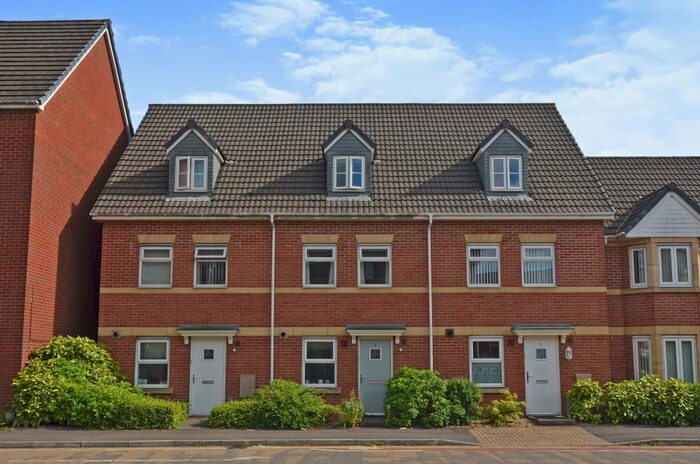 3 Bedroom Town House To Rent In Ffordd Mograig, Llanishen, CF14