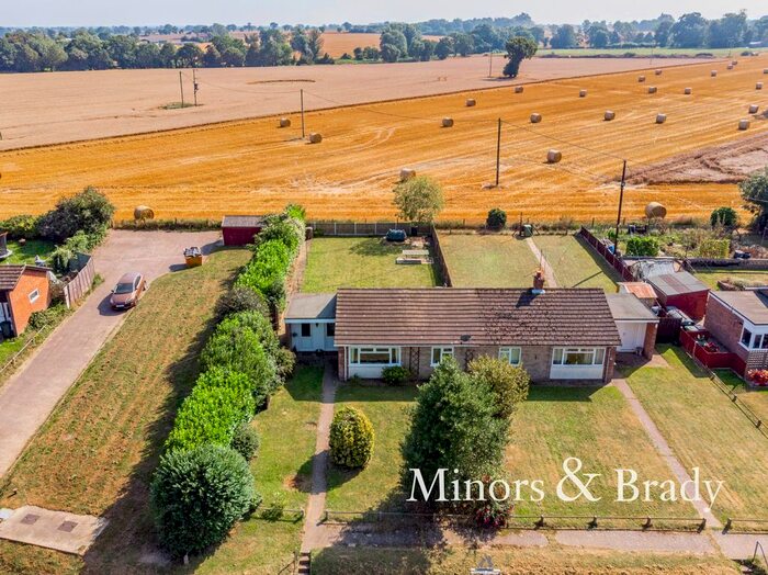 2 Bedroom Semi-Detached Bungalow For Sale In Acle Road, Moulton St. Mary, Norwich NR13