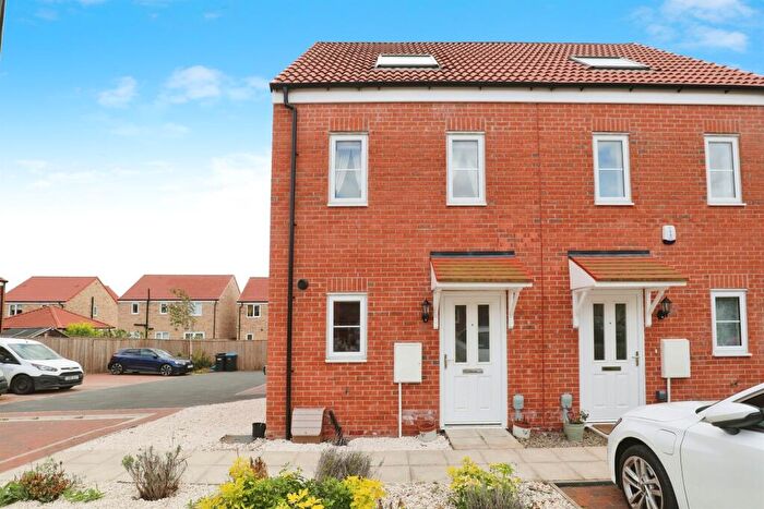3 Bedroom Semi-Detached House For Sale In Pippin Close, Knaresborough, HG5